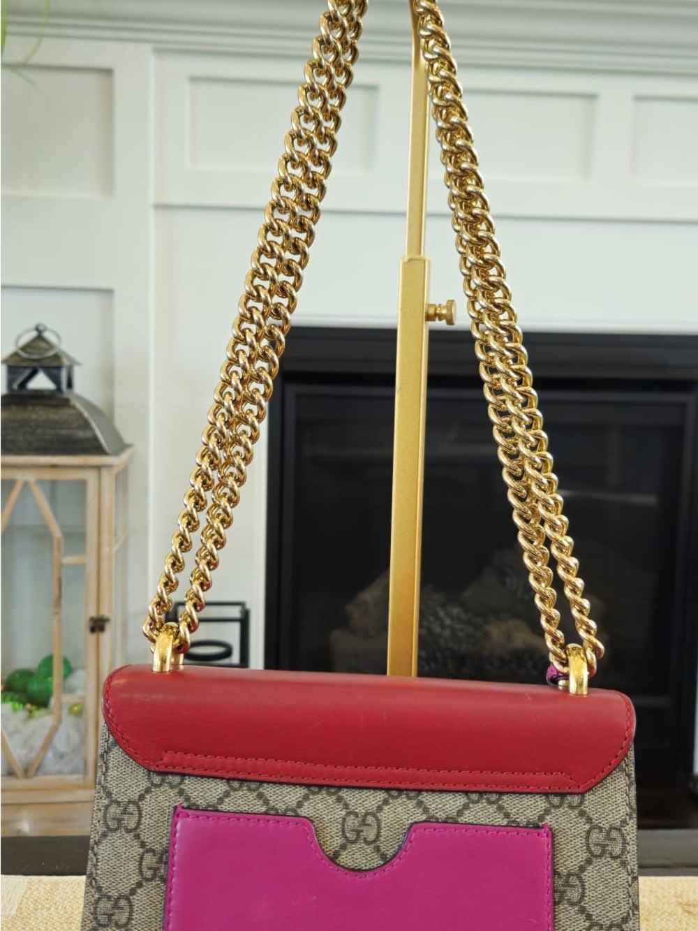 Gucci Red and Beige GG Chain Small Padlock Shoulder Bag - Picture 2 of 15